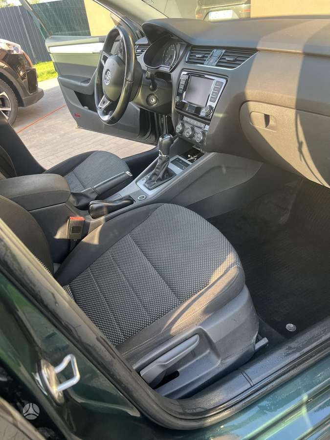 Skoda Octavia 2015 — фото 23