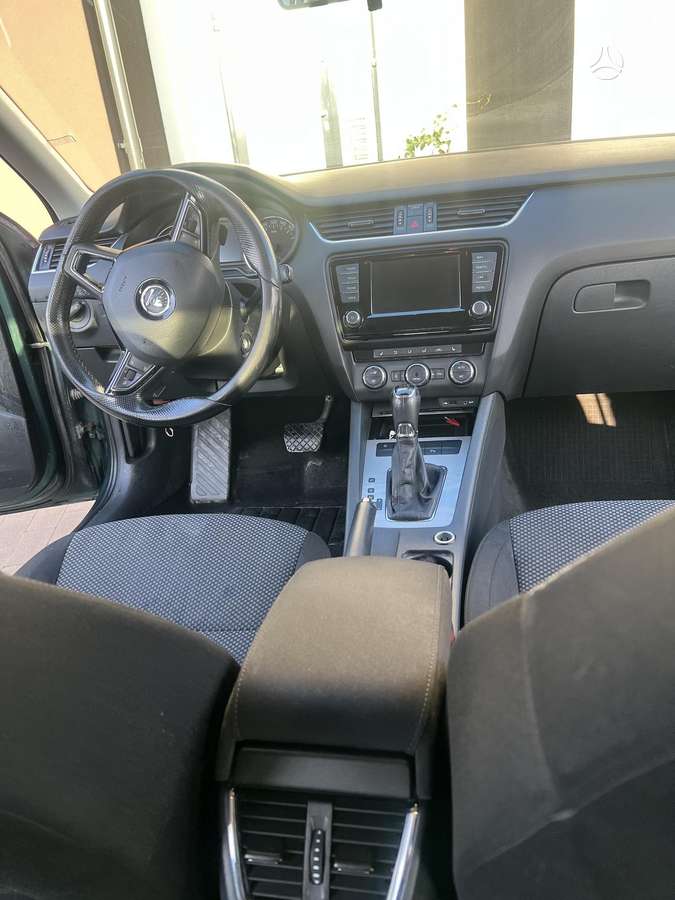 Skoda Octavia 2015 — фото 9