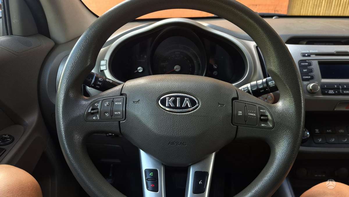 Kia Sportage 2011 — фото 13