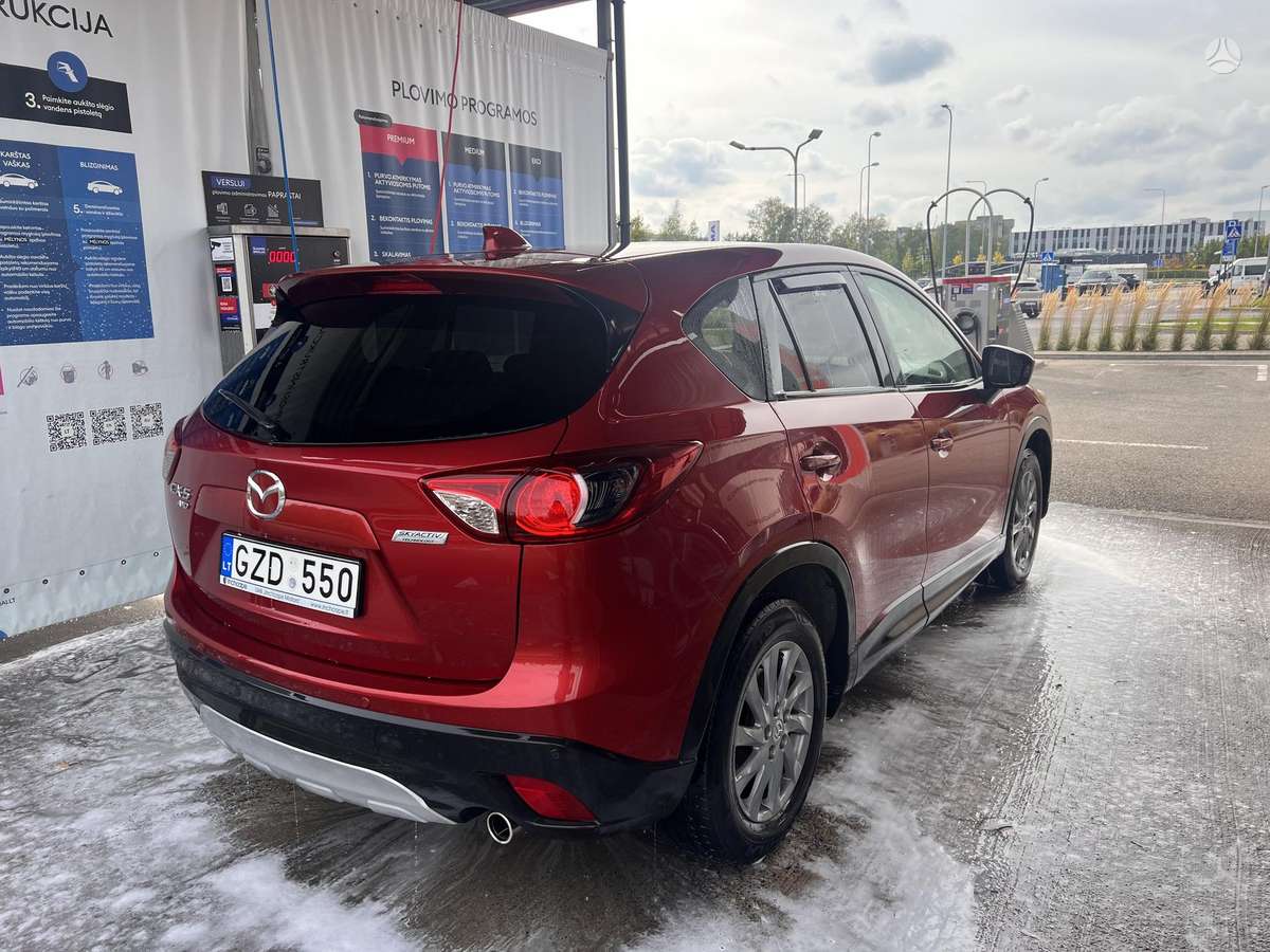 Mazda CX-5 2013 — rear view