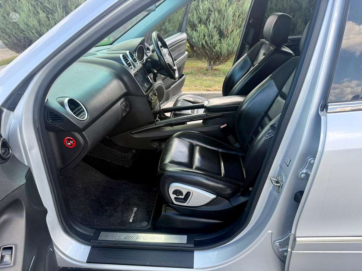 Mercedes-Benz ML63 2008 — photo 11
