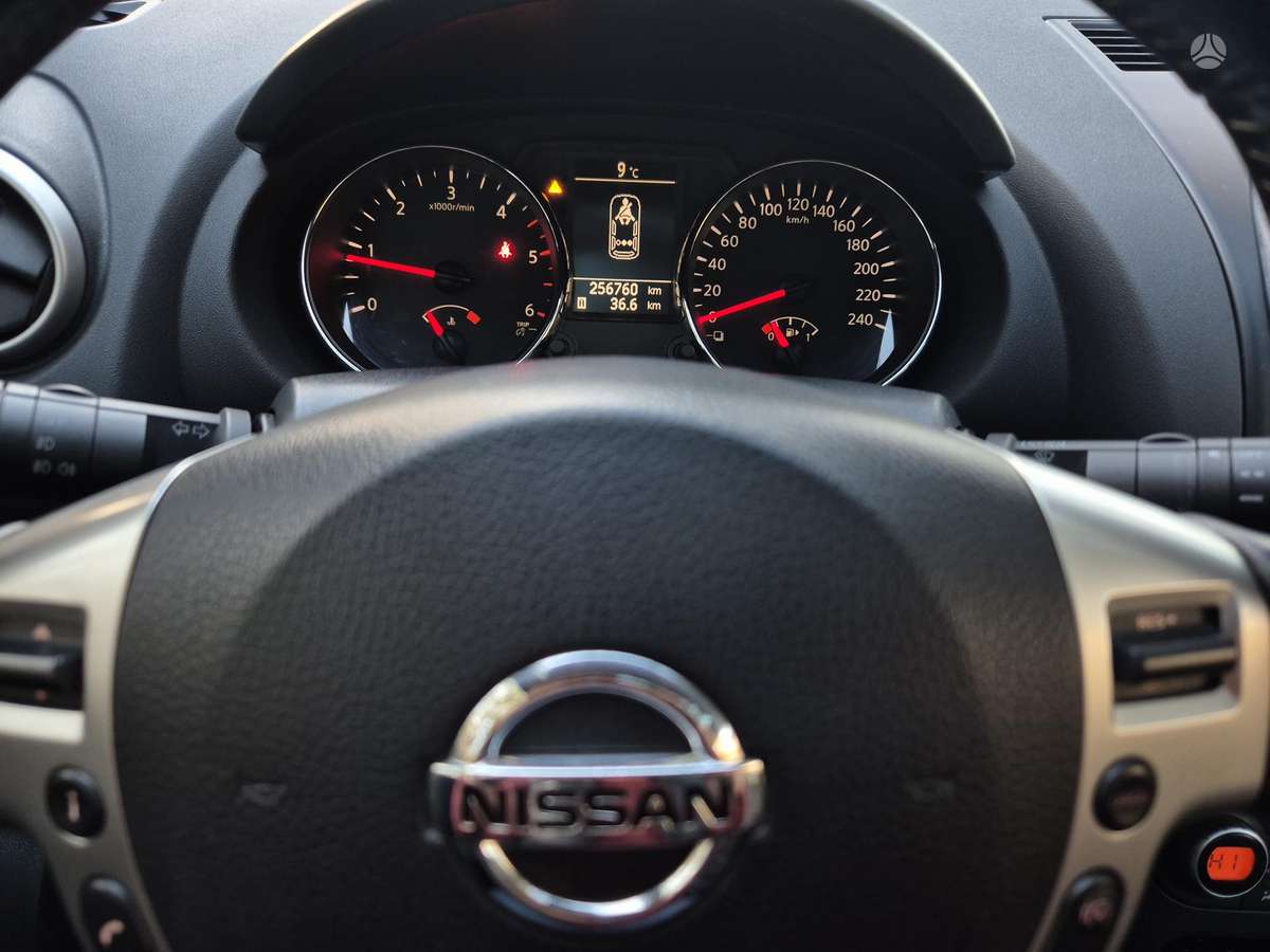 Nissan Qashqai 2010 — фото 12