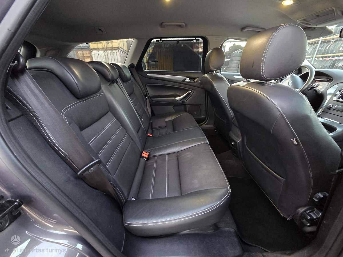 Ford Mondeo 2012 — photo 14