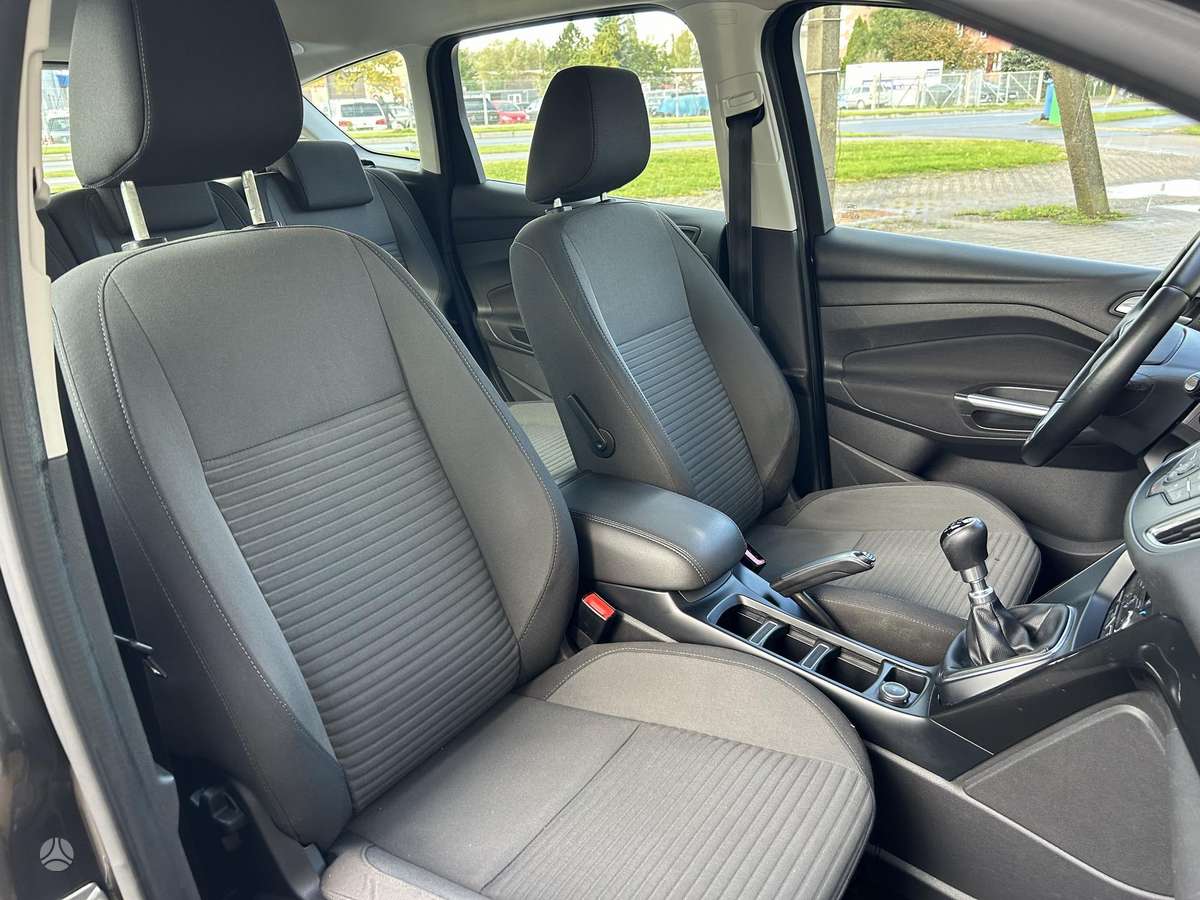 Ford C-MAX 2015 — фото 17