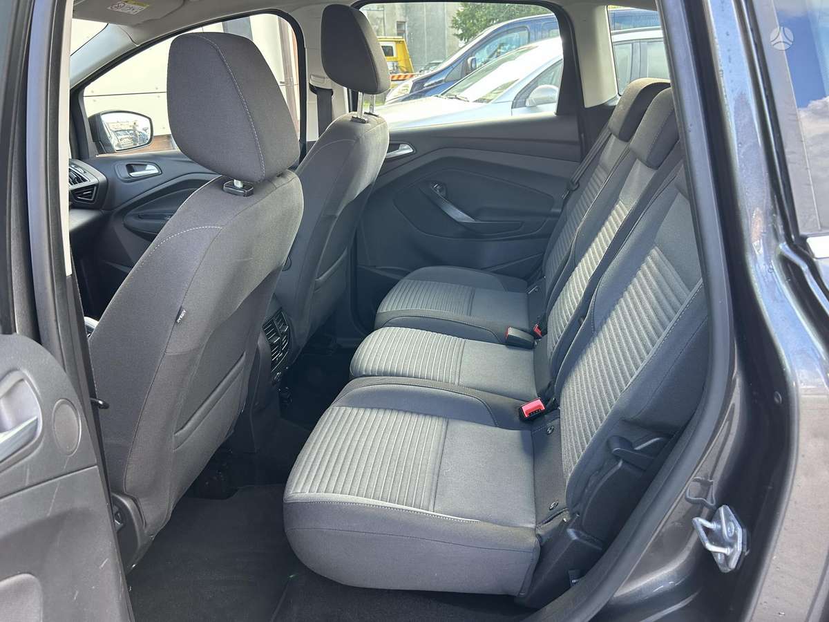 Ford C-MAX 2015 — фото 18