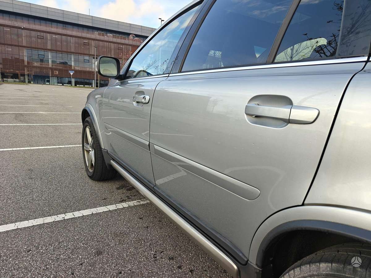 Volvo XC90 2009 — photo 13