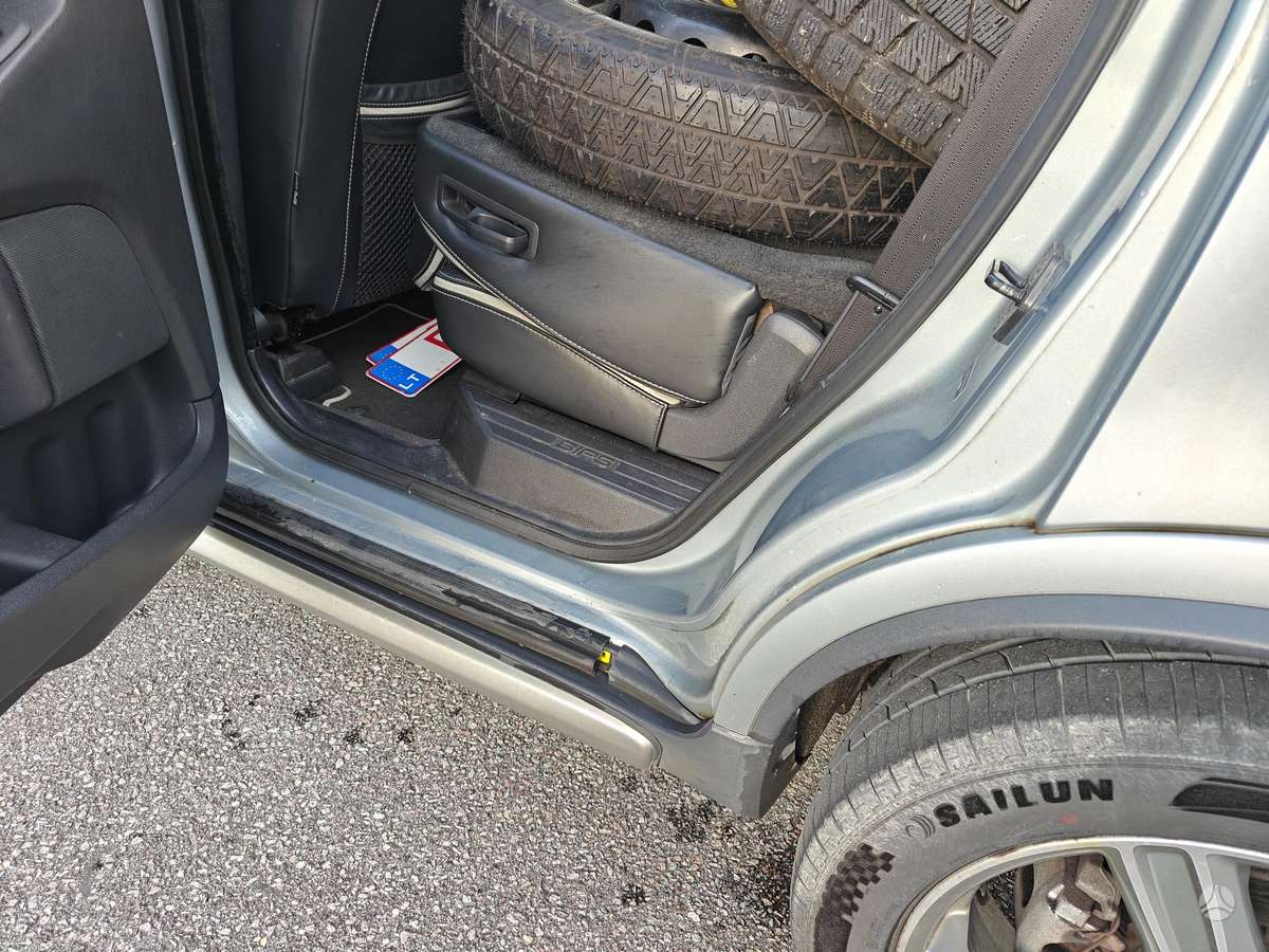Volvo XC90 2009 — photo 16