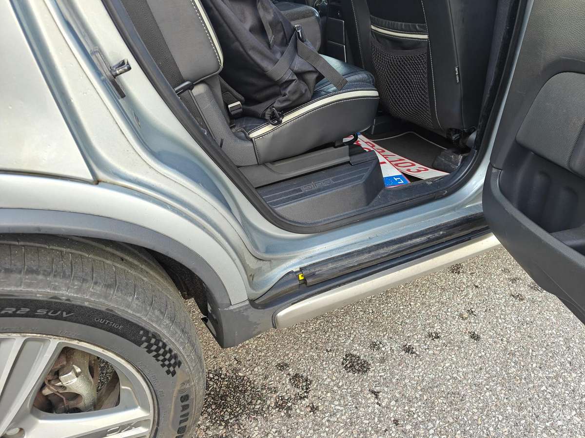 Volvo XC90 2009 — photo 19