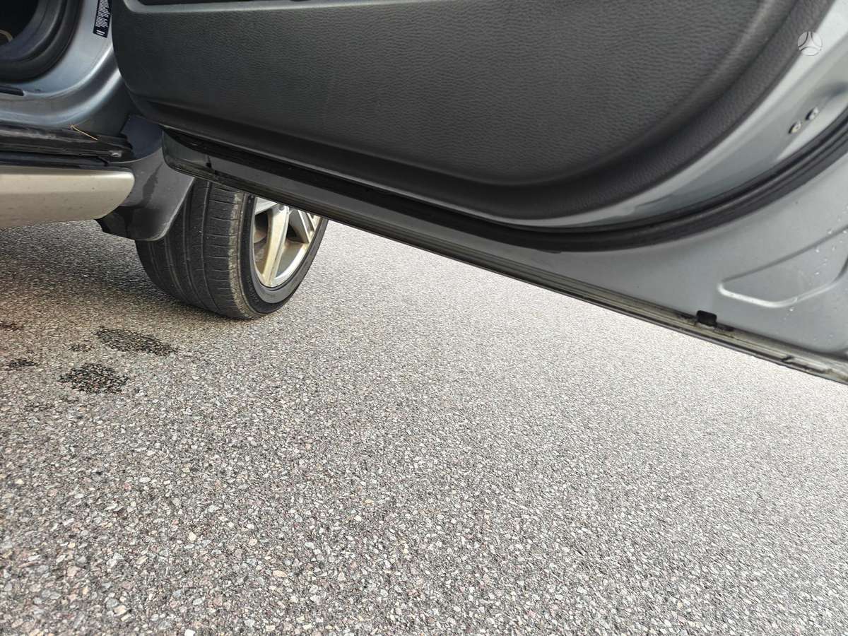 Volvo XC90 2009 — photo 26