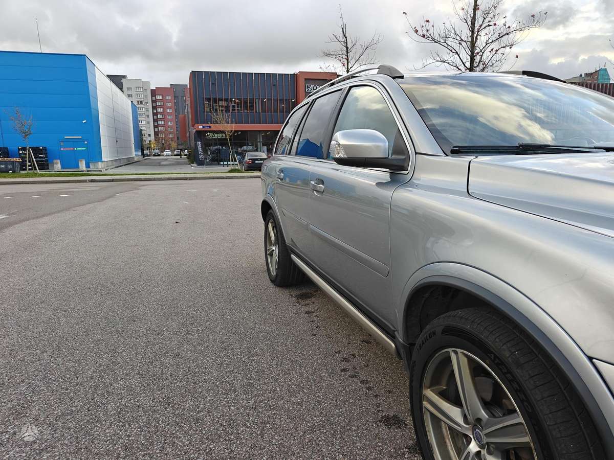 Volvo XC90 2009 — photo 8