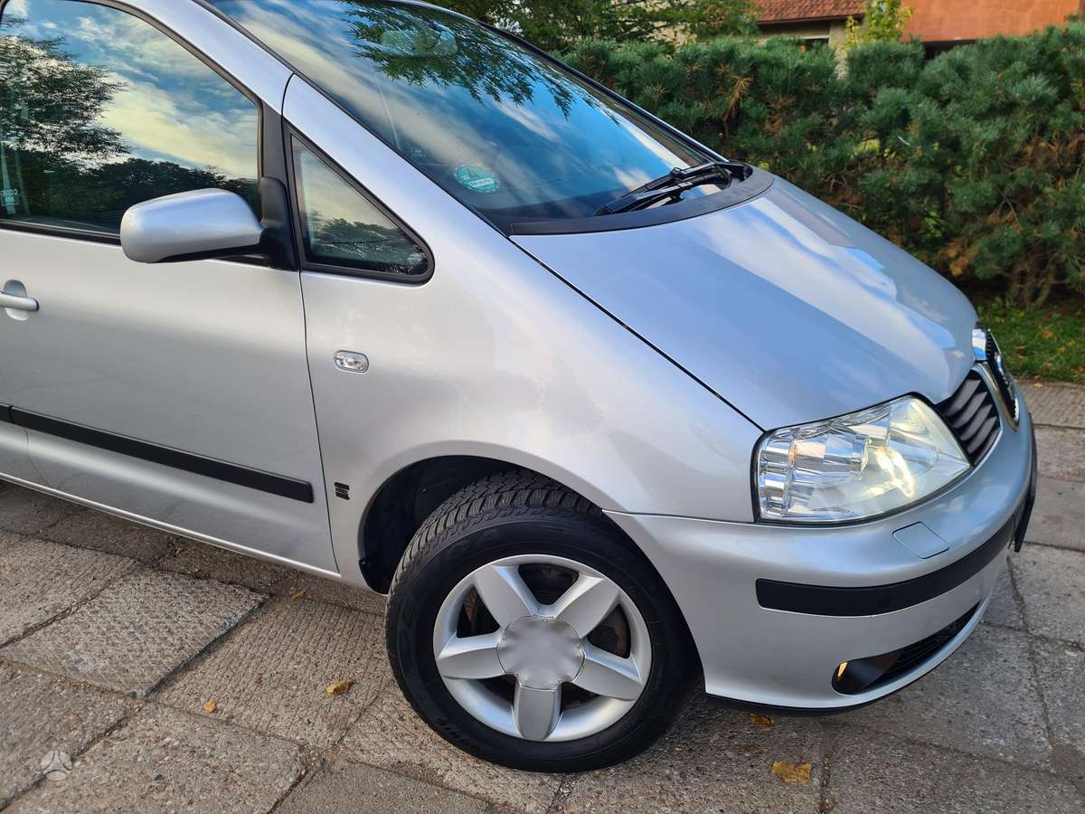 Seat Alhambra 2005 — photo 41