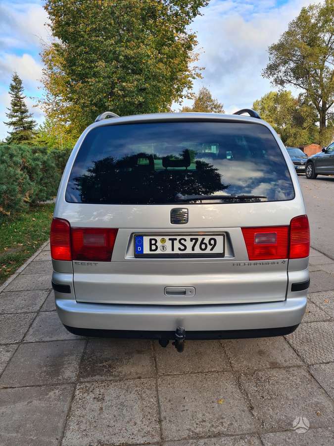 Seat Alhambra 2005 — photo 44