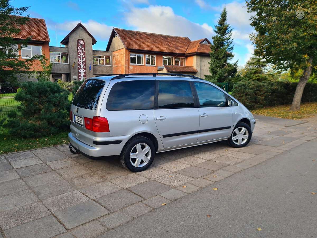 Seat Alhambra 2005 — photo 47