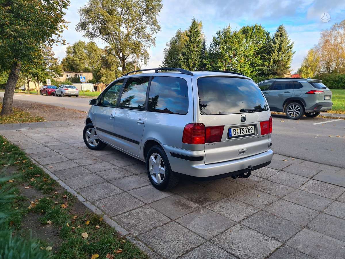 Seat Alhambra 2005 — photo 48