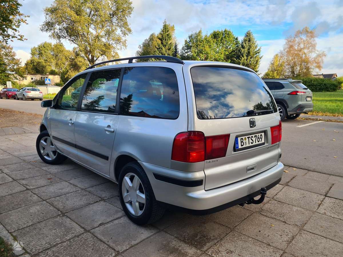 Seat Alhambra 2005 — photo 8