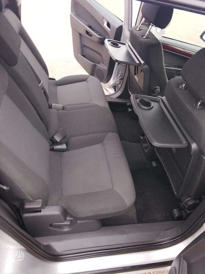 Opel Zafira 2007 — photo 11