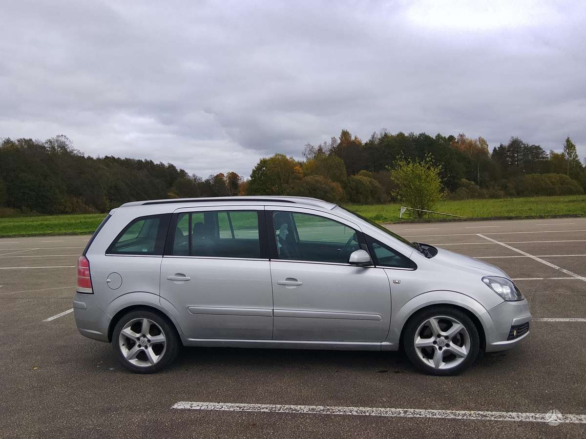 Opel Zafira 2007 — engine 1900 cm³, 120 HP (88kW)