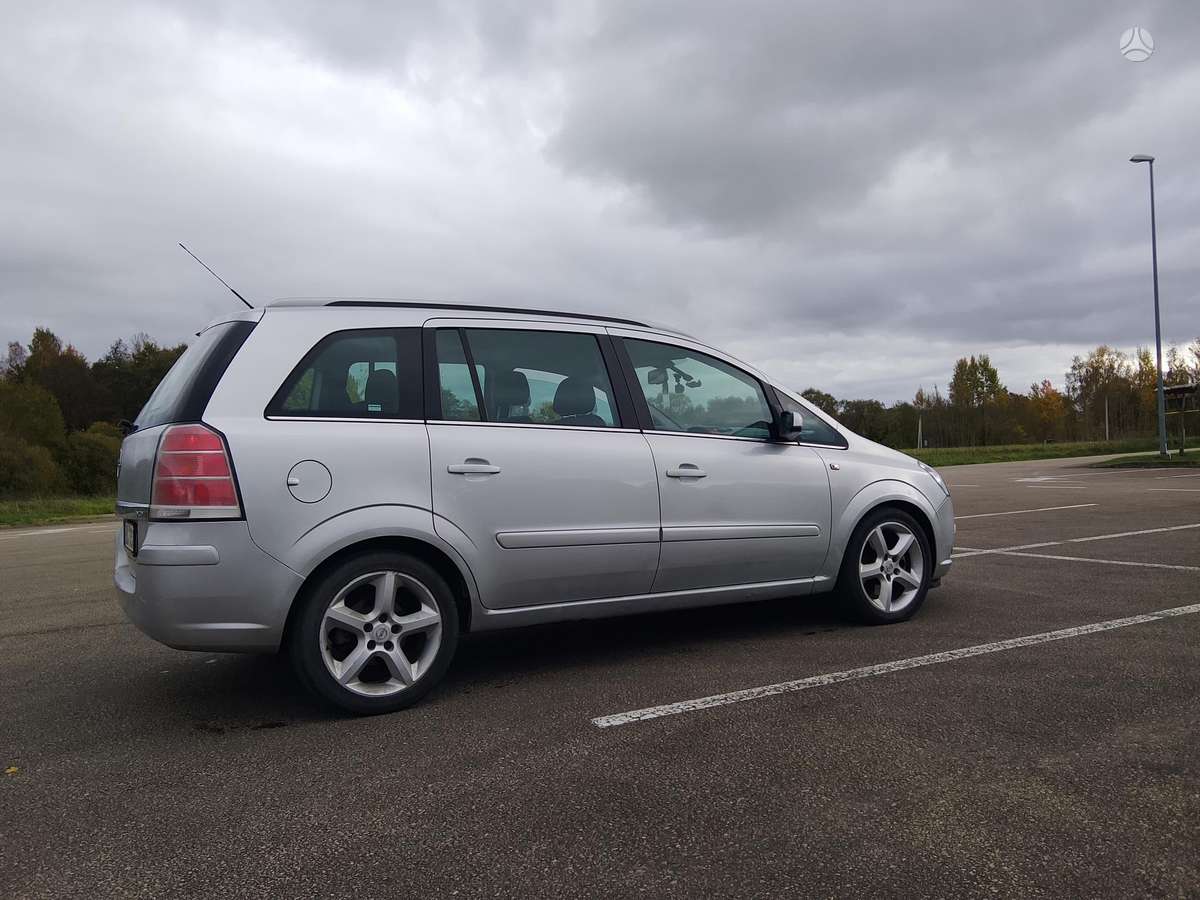 Opel Zafira 2007 — photo 5