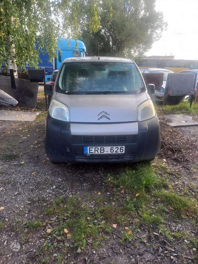 Citroen Nemo 2009 — rear view