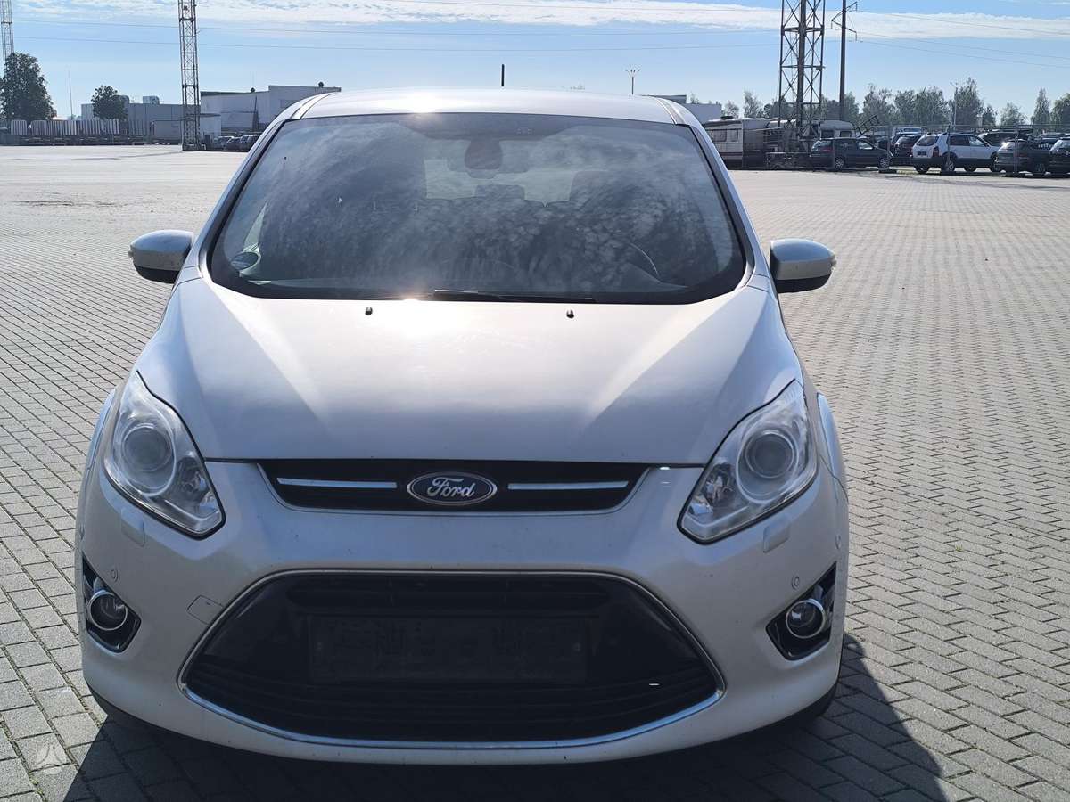 Ford C-MAX 2012 — rear view
