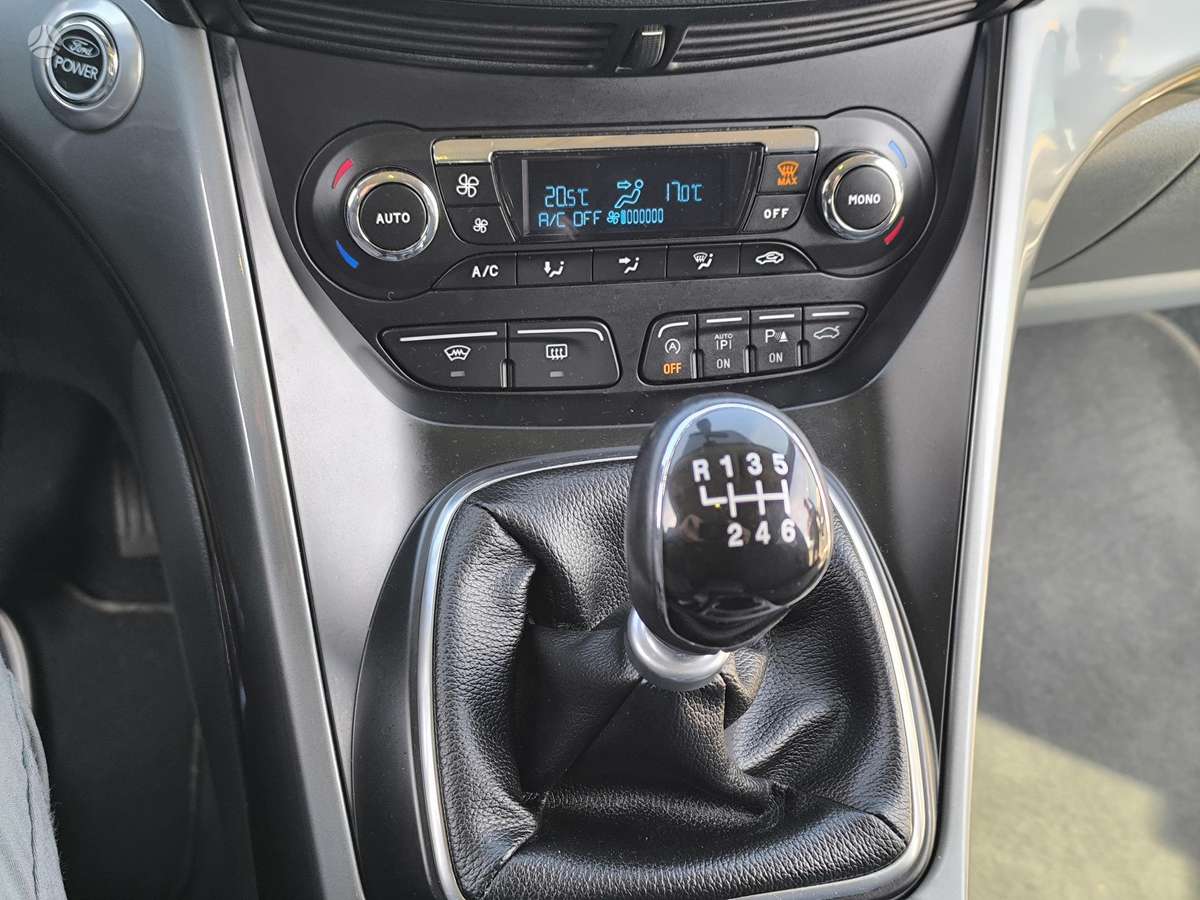 Ford C-MAX 2012 — photo 7