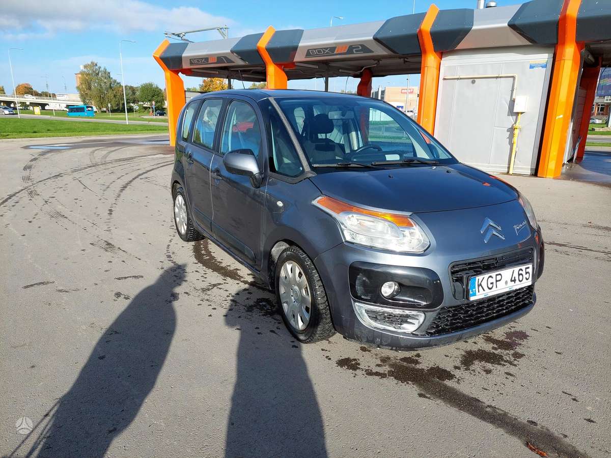 Citroen C3 2011 — engine 1560 cm³, 111 HP (82kW)
