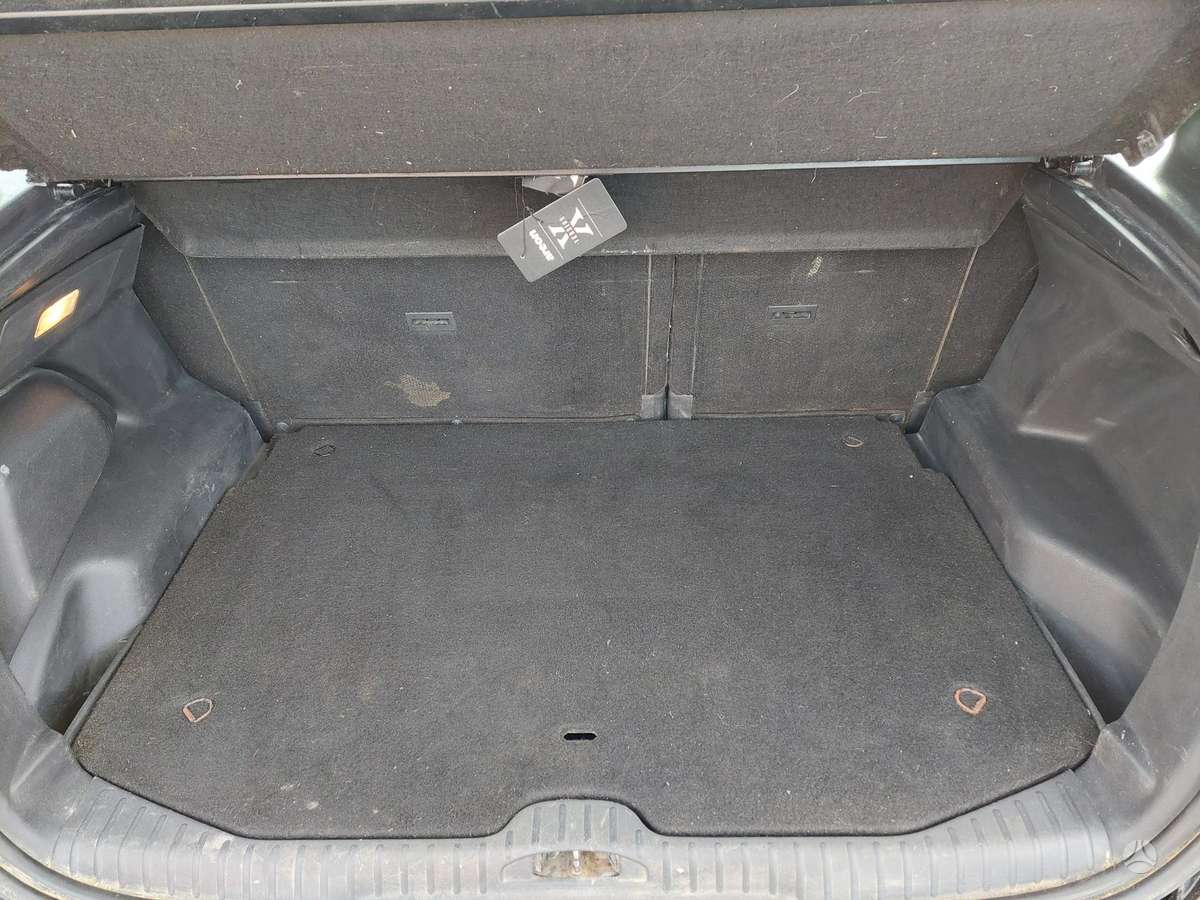 Citroen C3 2011 — photo 5
