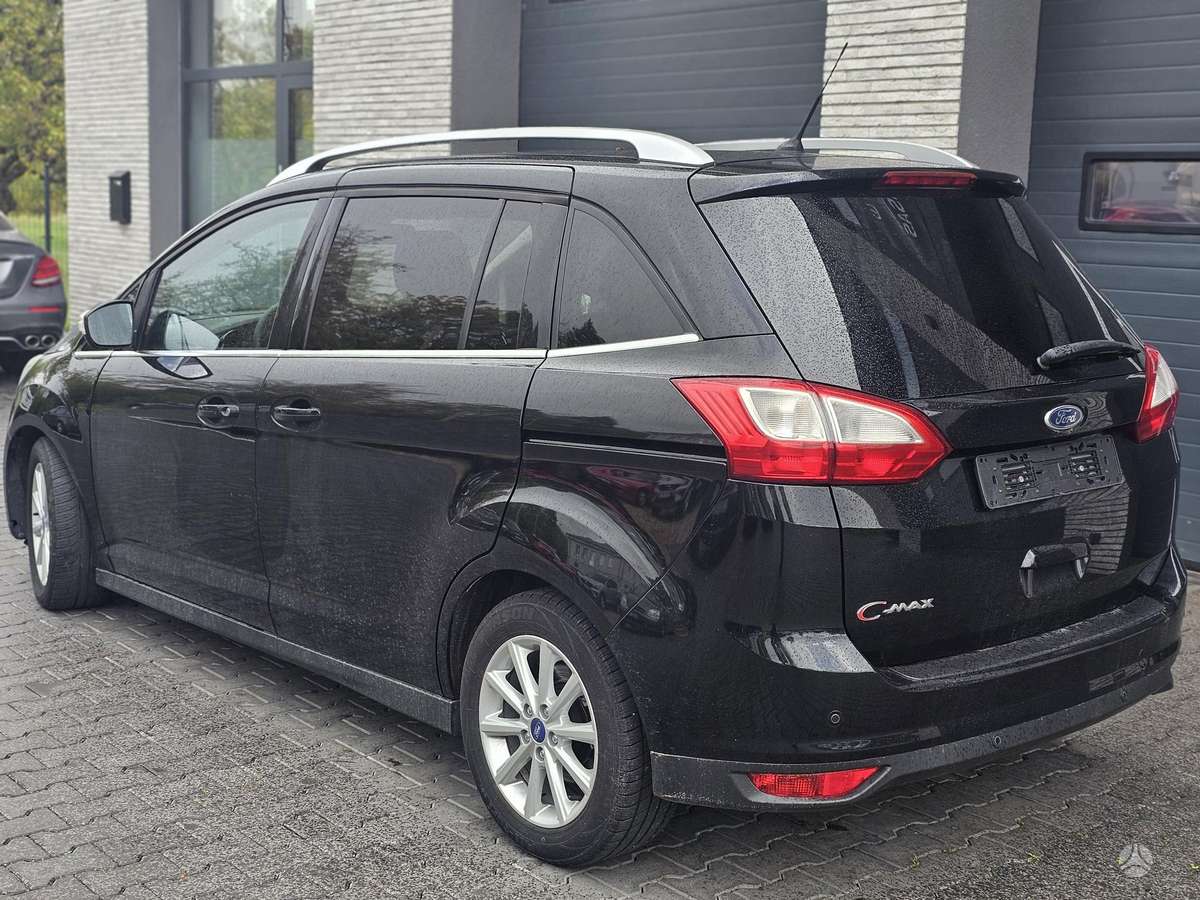 Ford Grand 2015 — двигун 1499 cm³, 120 HP (88kW)