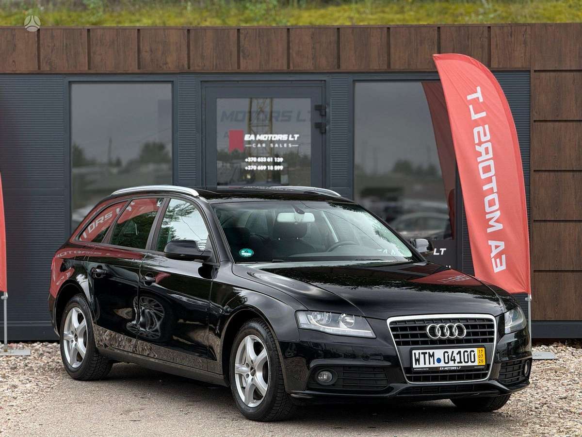 Audi A4 2009 — interior