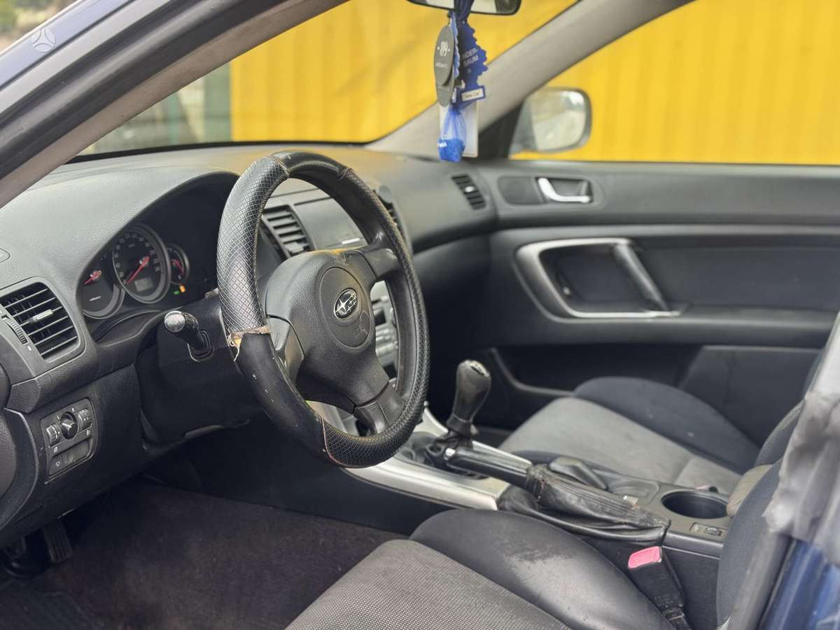 Subaru Legacy 2006 — photo 12