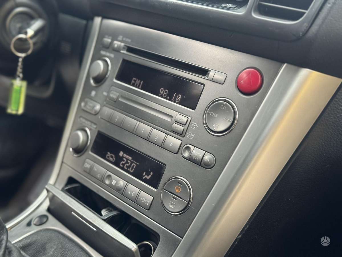 Subaru Legacy 2006 — photo 13