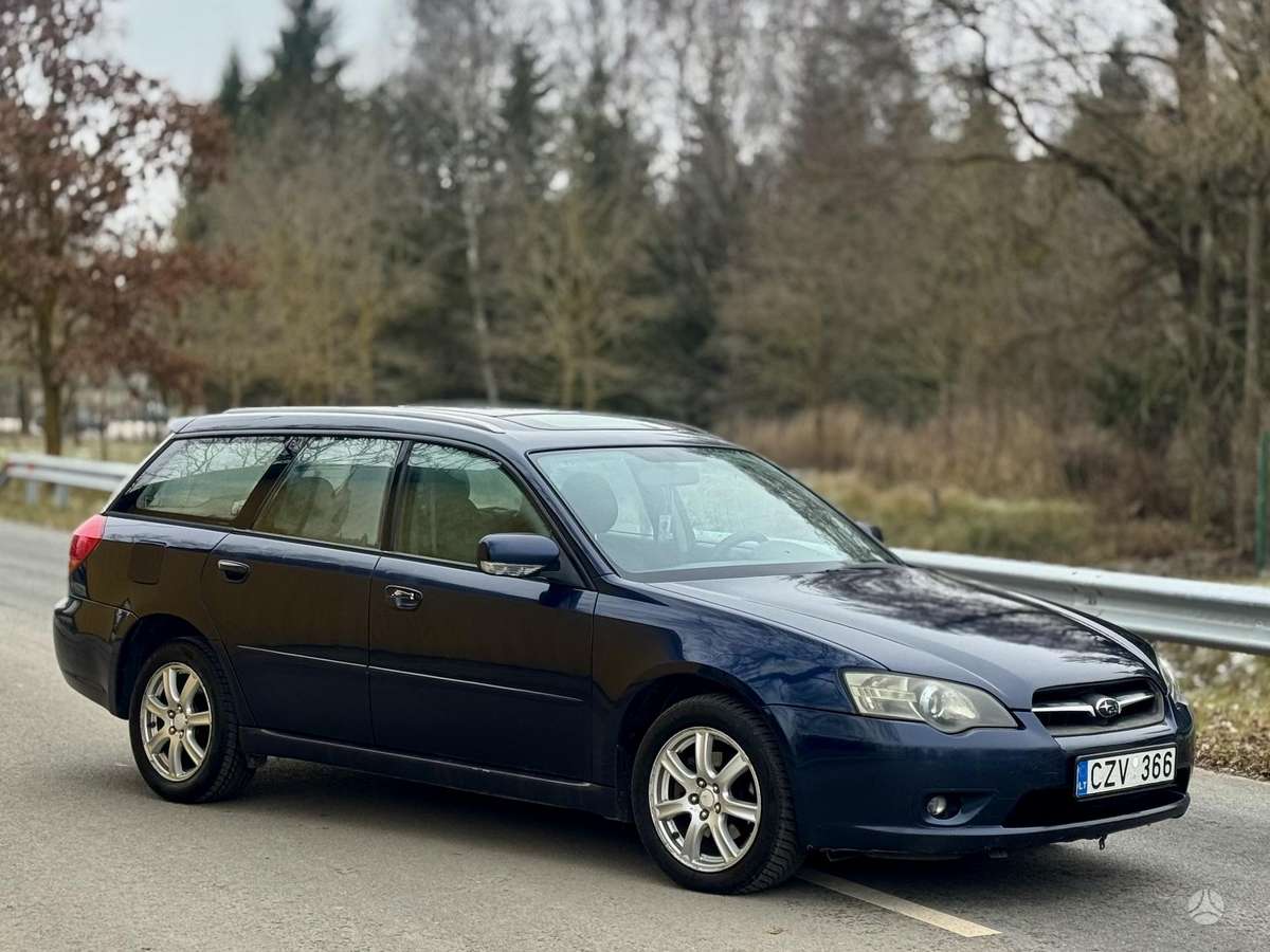 Subaru Legacy 2006 — interior