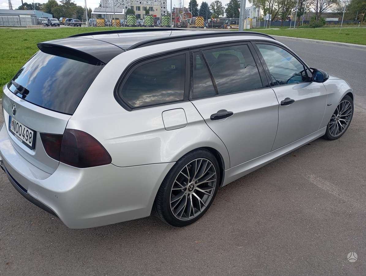 BMW 320 2006 — engine 1995 cm³, 163 HP (120kW)