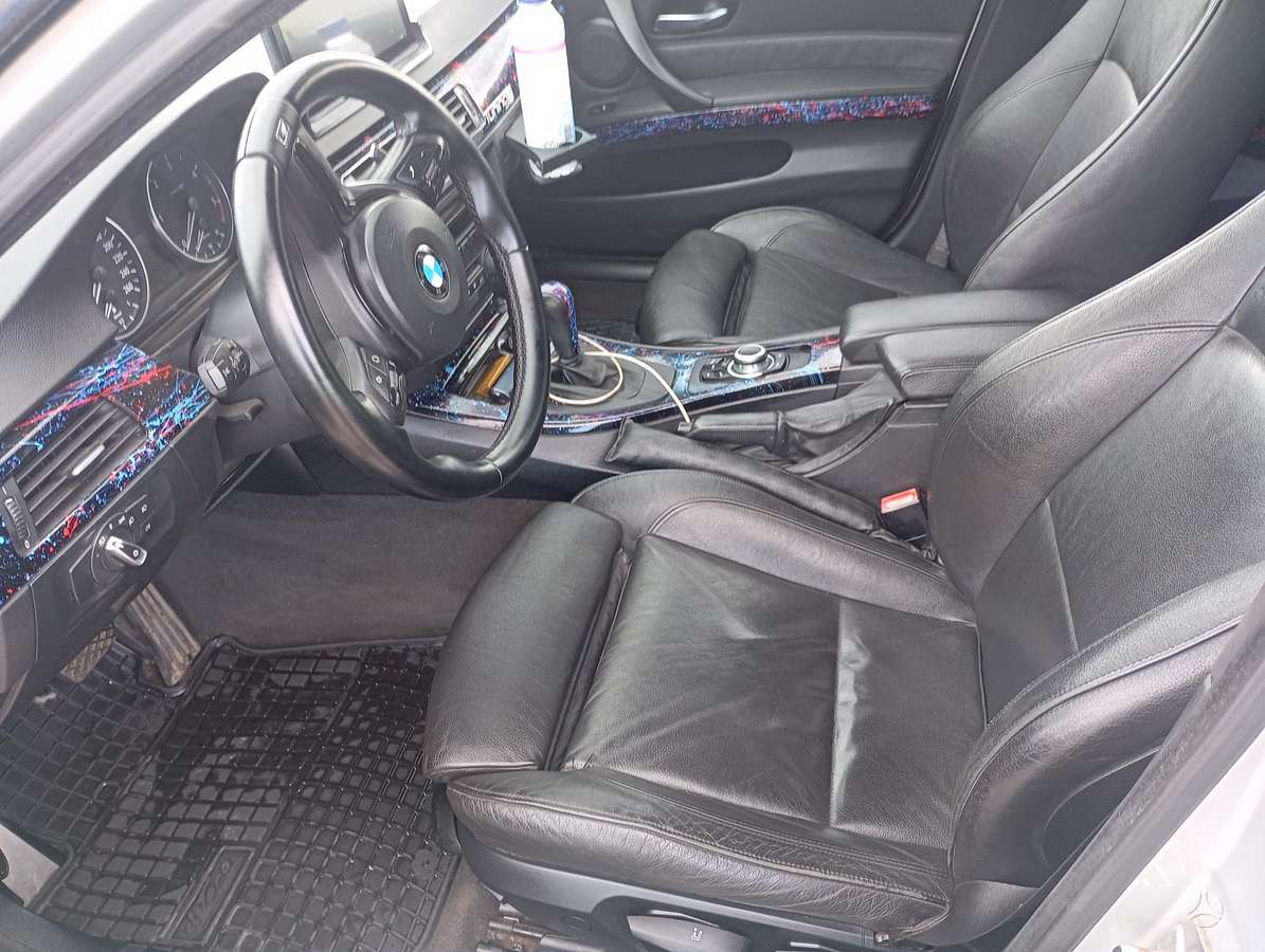 BMW 320 2006 — photo 6