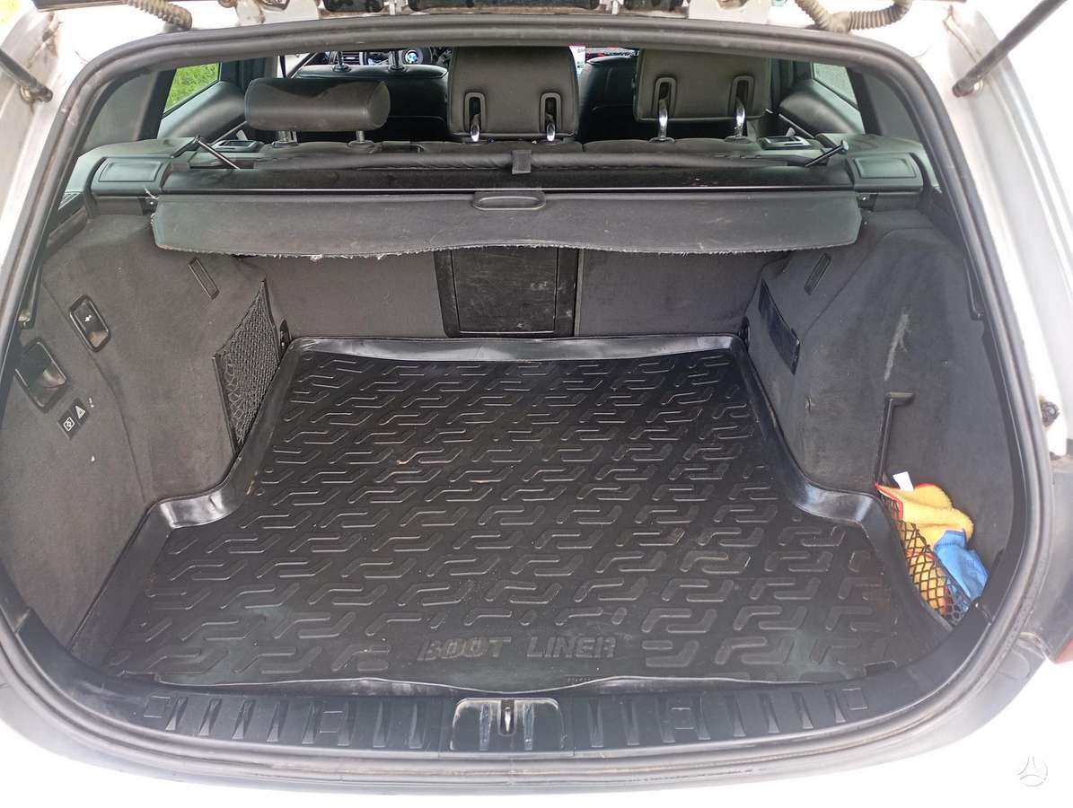 BMW 320 2006 — photo 9