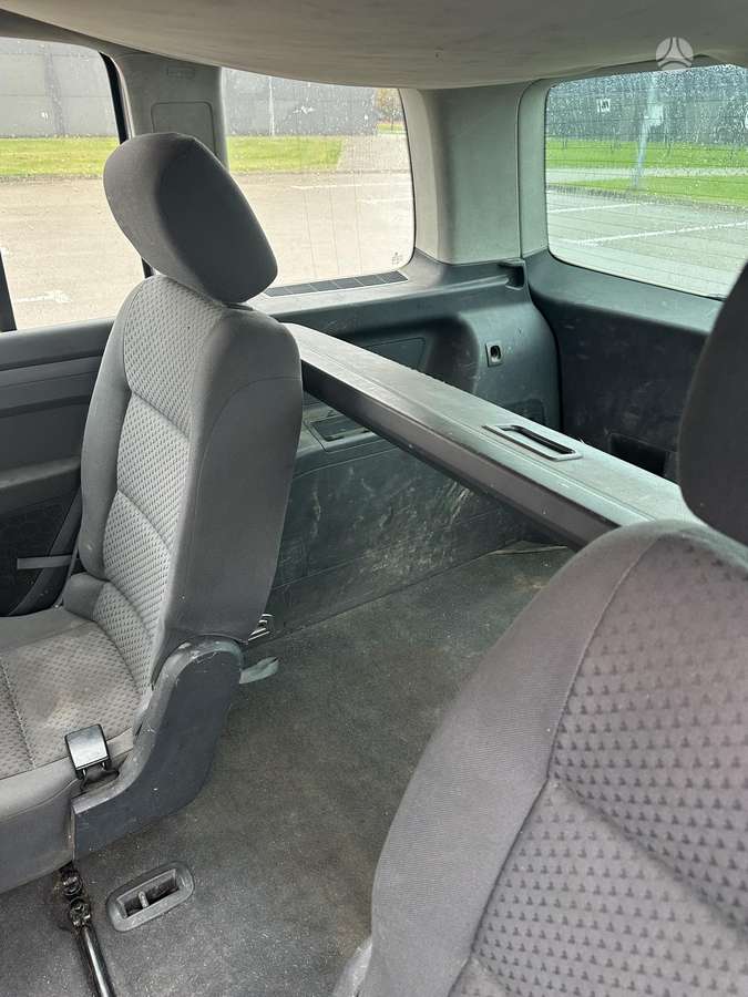 Volkswagen Touran 2005 — photo 5