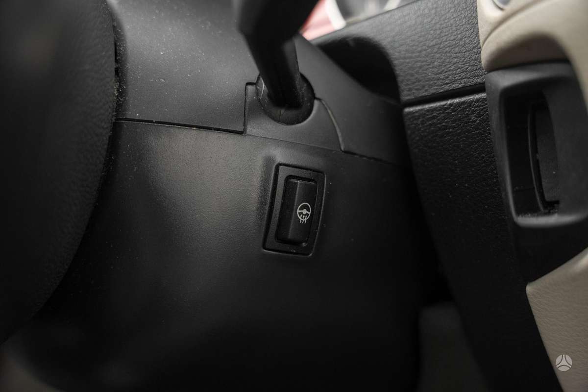 BMW X1 2010 — photo 21