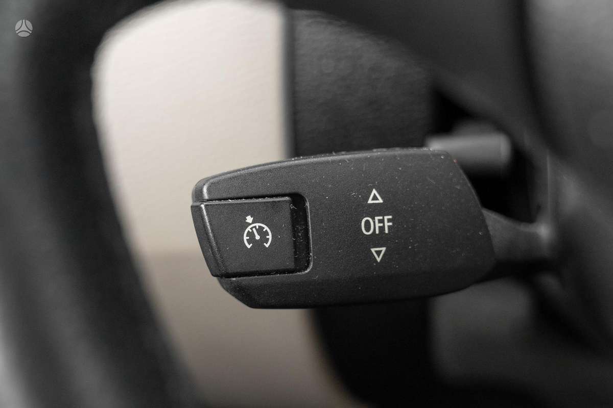 BMW X1 2010 — photo 22