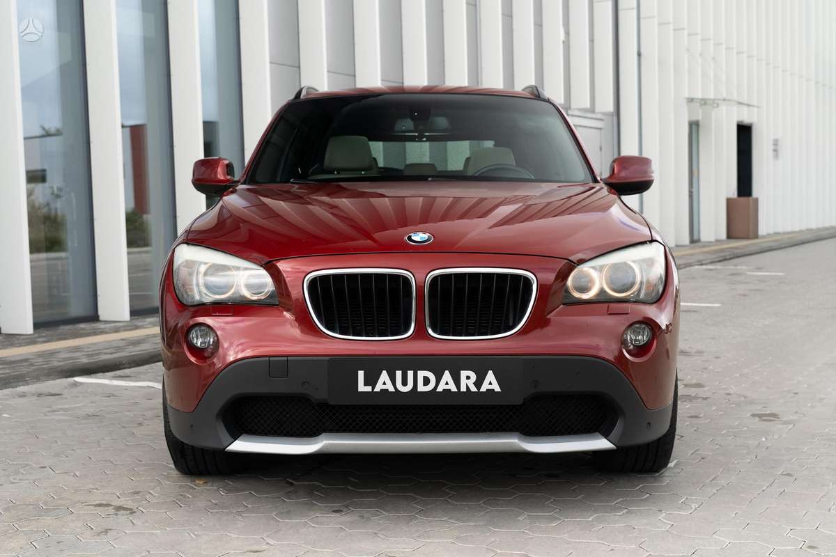 BMW X1 2010 — photo 9