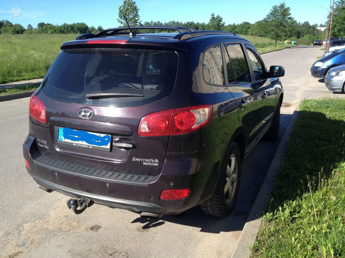 Hyundai Santa 2007 — вигляд ззаду