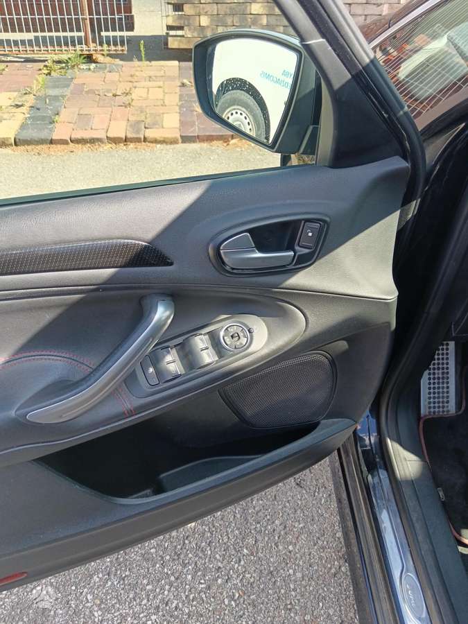 Ford S-MAX 2013 — photo 6