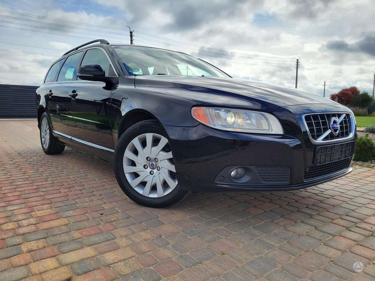 Volvo V70 2012 — двигун 1984 cm³, 163 HP (120kW)