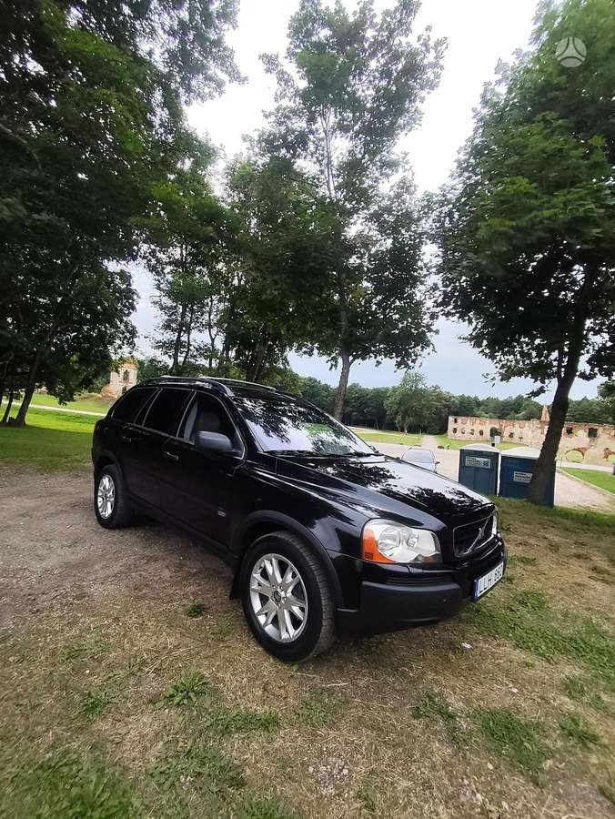 Volvo XC90, 2004