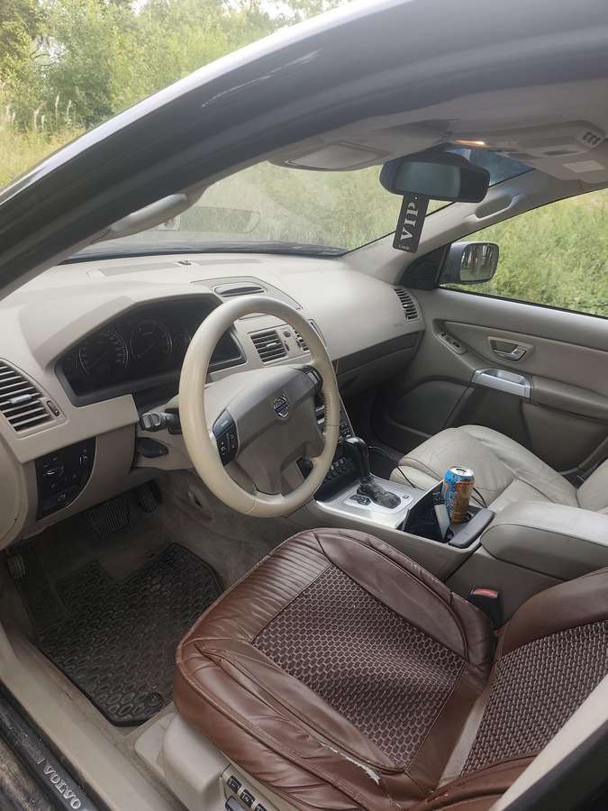 Volvo XC90 2004 — photo 7