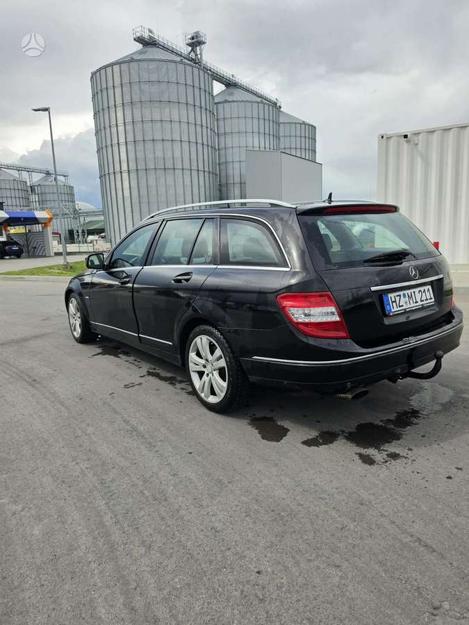 Mercedes-Benz C220 2008 — двигун 2200 cm³, 170 HP (125kW)