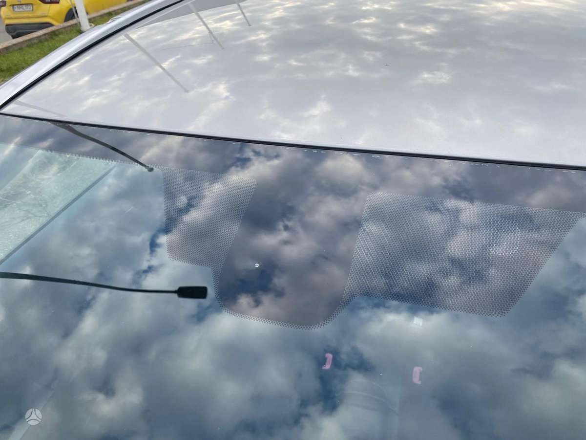 Toyota Avensis 2009 — photo 24