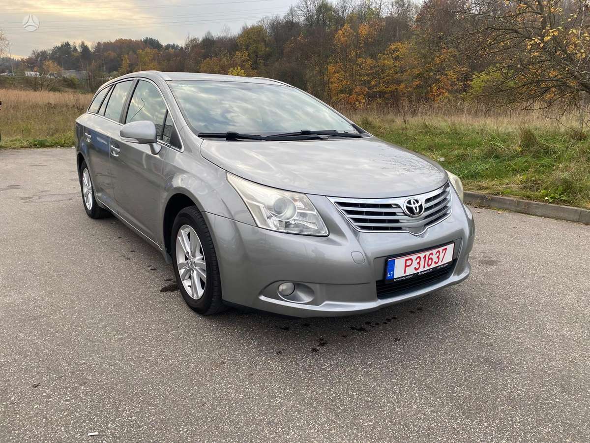 Toyota Avensis 2009 — photo 8