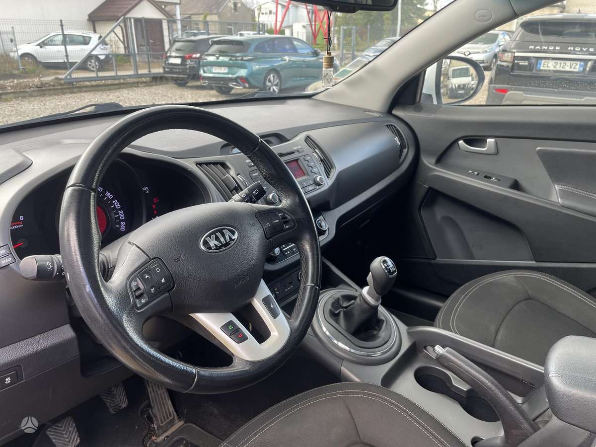 Kia Sportage 2013 — photo 12