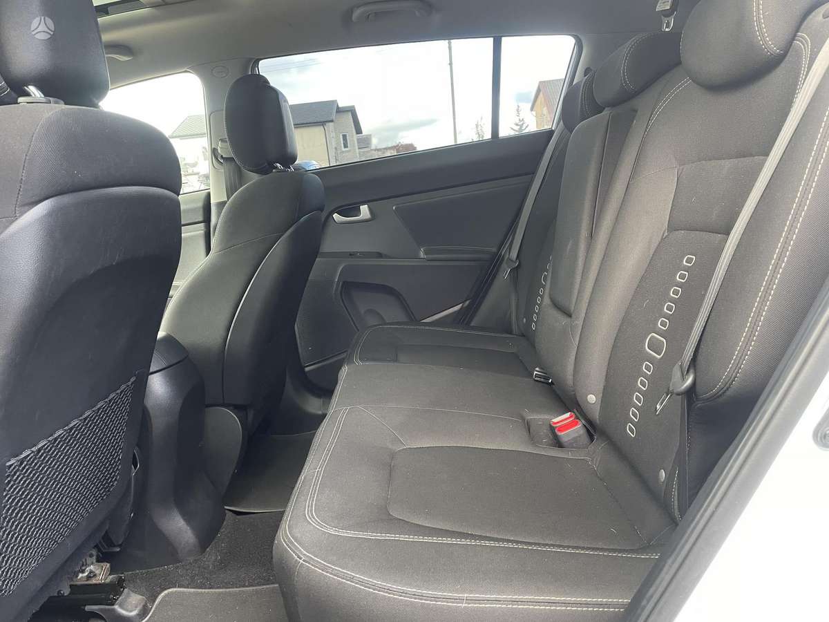 Kia Sportage 2013 — photo 16