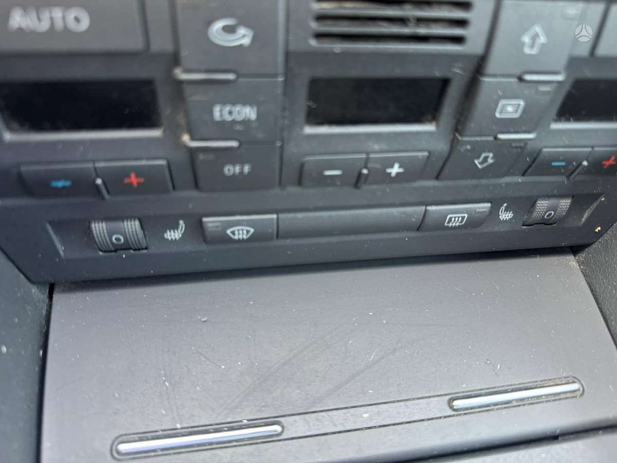 Audi A4 2007 — photo 14